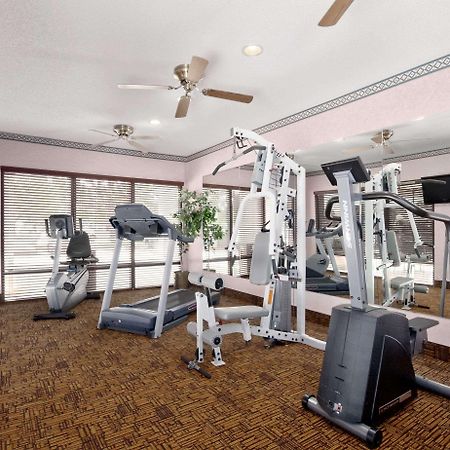 Baymont By Wyndham Lewisville Esterno foto