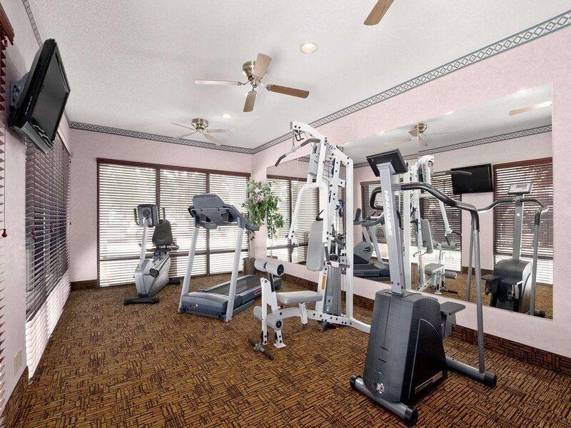 Baymont By Wyndham Lewisville Esterno foto