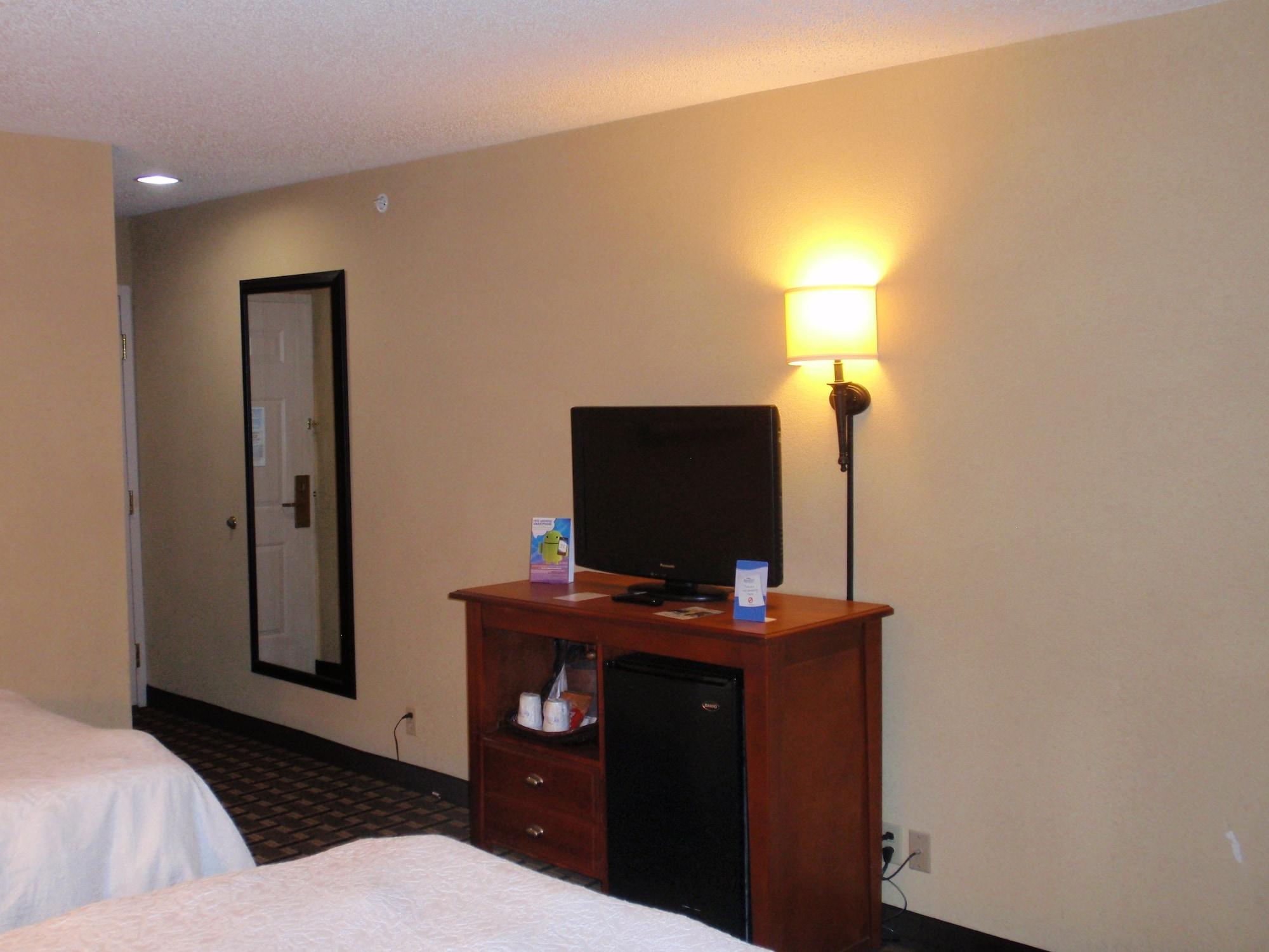 Baymont By Wyndham Lewisville Esterno foto