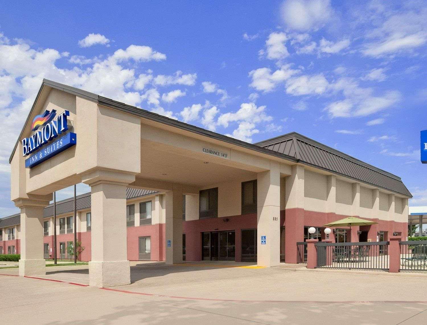 Baymont By Wyndham Lewisville Esterno foto