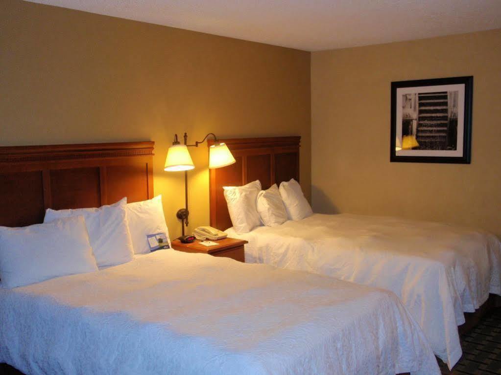 Baymont By Wyndham Lewisville Esterno foto